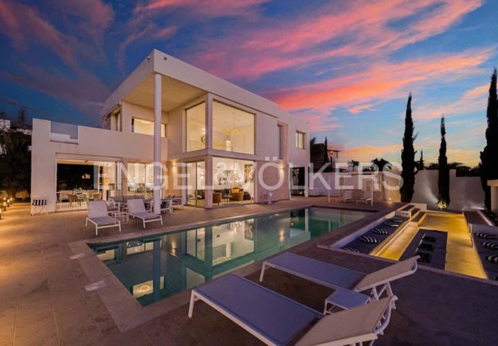Villa i Playa Paraiso, Tenerife, Playa Paraiso - € 2.190.000 | Ref: W-02YJKL - foto 1