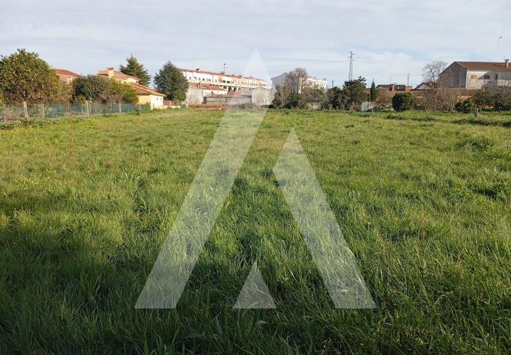 Helårsgrund i Oia, Aveiro, Oia - € 375.000 | Ref: 1051270/25 OB - foto 1
