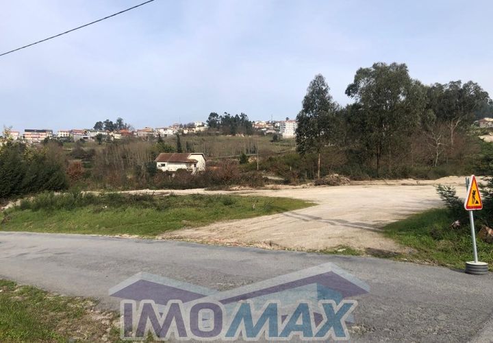 Helårsgrund i Lousada, Porto, Lousada - € 45.000 | Ref: 2025-004 - foto 1