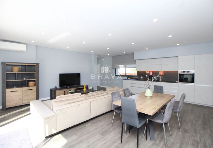 Villa i Albufeira, Faro, Albufeira - € 940.000 | Ref: BRV-762 - foto 1