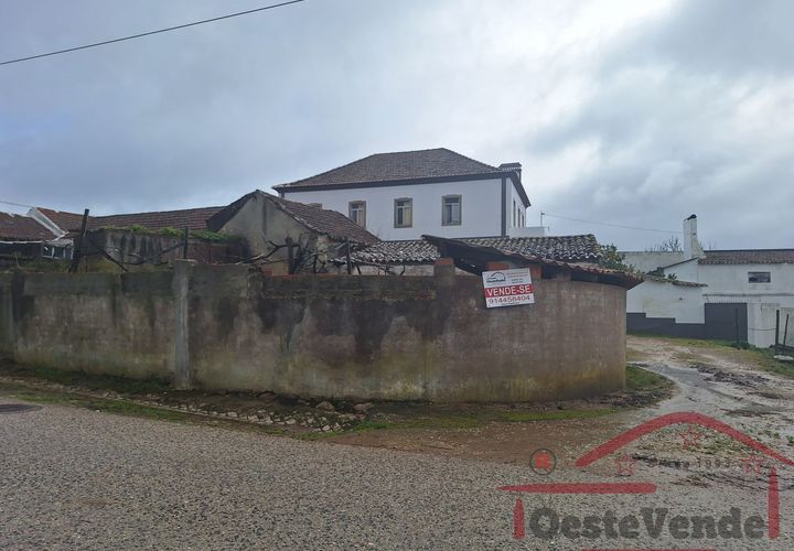 Villa i Bombarral, Leiria, Bombarral - € 70.000 | Ref: 013-2025 - foto 1