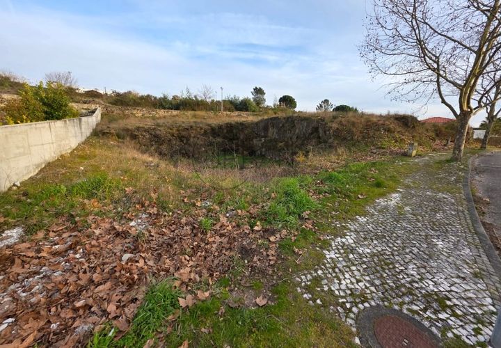 Helårsgrund i Viseu, Viseu, Viseu - € 92.000 | Ref: 0071 - foto 1
