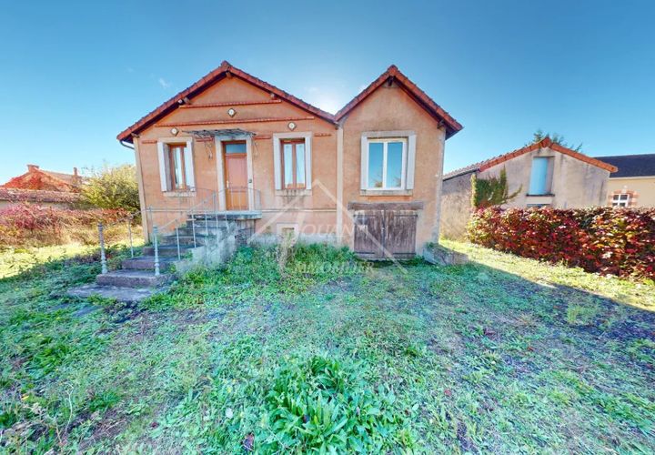 Villa i Gannat, Allier, Gannat - € 75.000 | Ref: G631B - foto 1