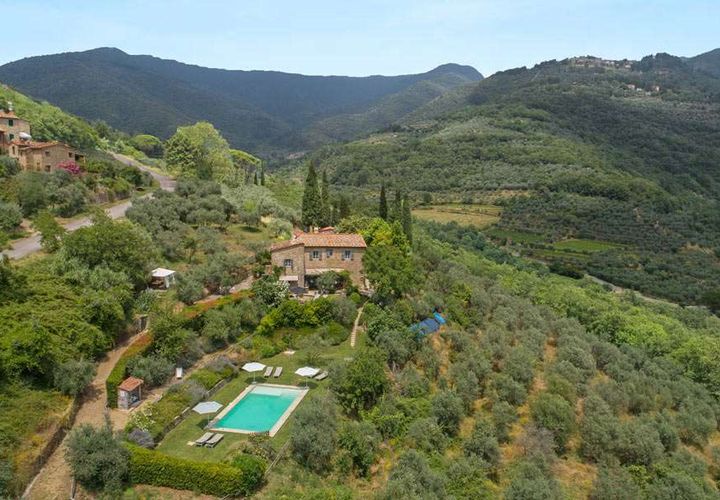 Villa i Loro Ciuffenna, Arezzo, Loro Ciuffenna - € 1.200.000 | Ref: ila-445-254401 - foto 1