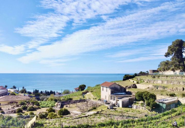 Villa i Bordighera, Imperia, Bordighera - € 450.000 | Ref: T213-356992 - foto 1