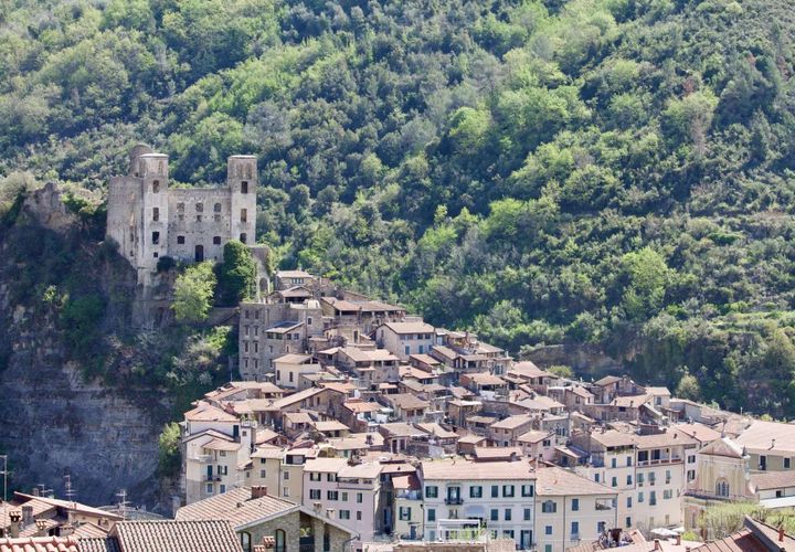 Villa i Dolceacqua, Imperia, Dolceacqua - € 120.000 | Ref: T180-357138 - foto 1