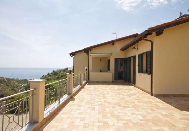 Villa i Bordighera, Imperia, Bordighera - € 745.000 | Ref: E284-357217 - foto 1