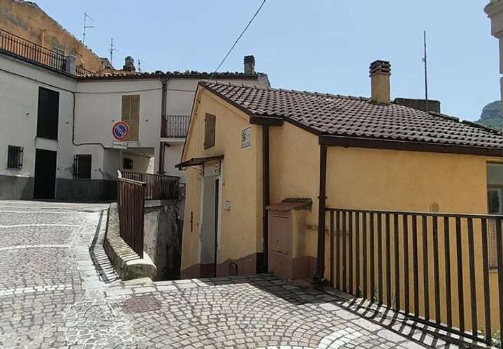 Byhus i Farindola, Pescara, Farindola - € 37.000 | Ref: 1866-405423 - foto 1