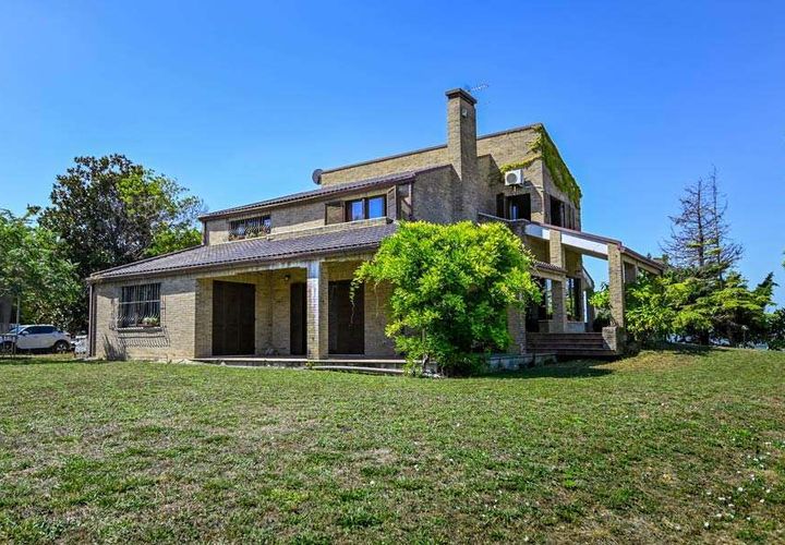 Villa i Fermo, Fermo, Fermo - € 790.000 | Ref: ila-446-444779 - foto 1