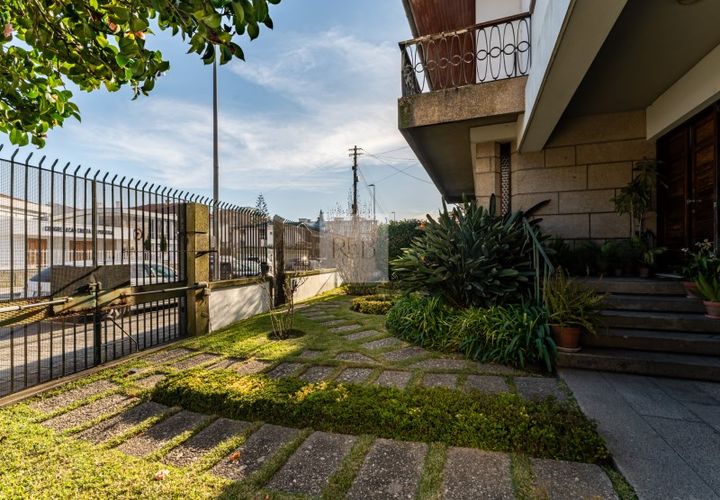 Villa i Paranhos, Porto, Paranhos - € 731.500 | Ref: REBCAS_4024 - foto 1