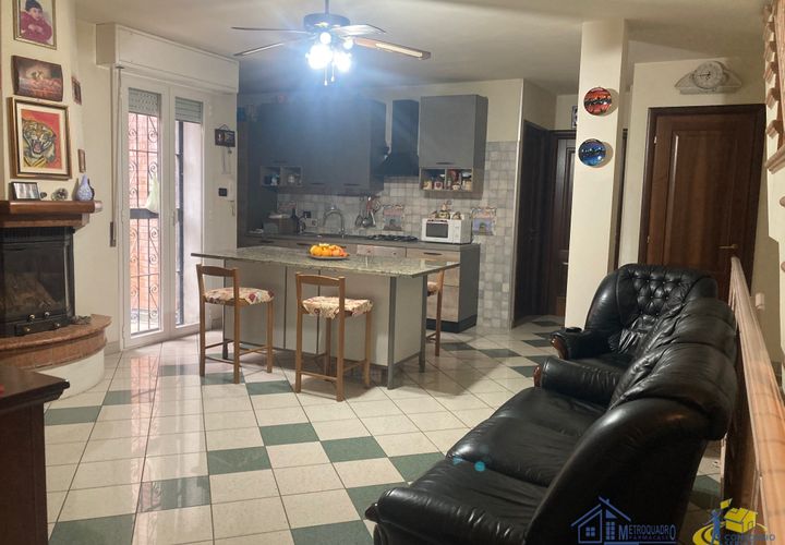 Villa en Parma, Parma, Parma - € 600.000 | Ref: LAZZARO - photo 1