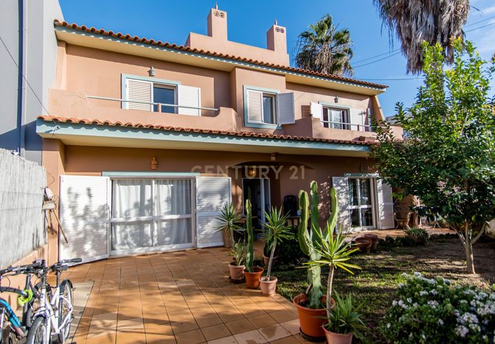 Villa i Estombar, Faro, Estombar - € 670.000 | Ref: C0240-02466 - foto 1