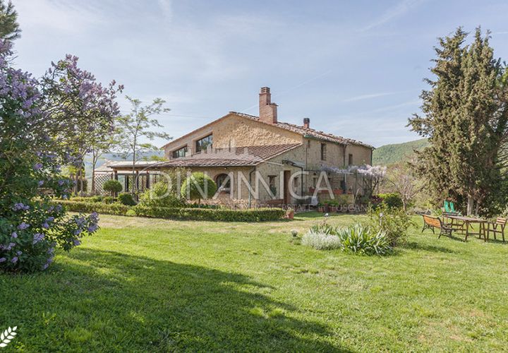 Farm hus i Pomarance, Pisa, Pomarance - € 1.250.000 | Ref: 1001-82SC - foto 1