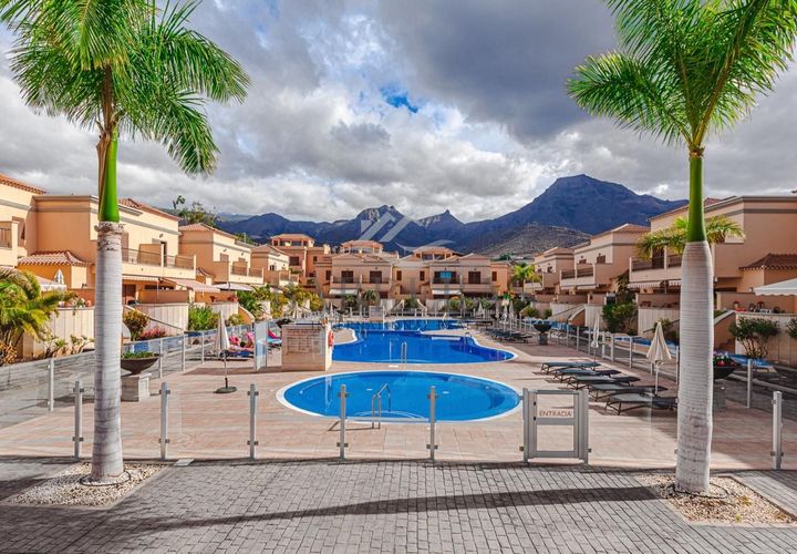Villa i Adeje, Tenerife, Adeje - € 1.150.000 | Ref: CIB-VD1 - foto 1
