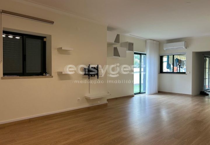 Villa a Lisbon, Lisbon, Lisbon - € 2.500/mes | Ref: GR96674 - foto 1