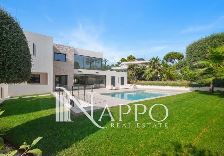 Villa i Santa Ponsa, Mallorca, Santa Ponsa - € 4.495.000 | Ref: 3410 - foto 1