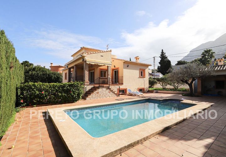 Villa i Denia, Alicante, Denia - € 795.000 | Ref: L001662 - foto 1
