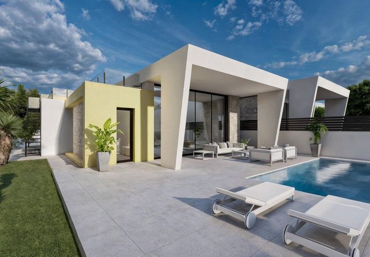 Villa i Torrevieja, Alicante, Torrevieja - € 700.000 | Ref: P7632 - foto 1