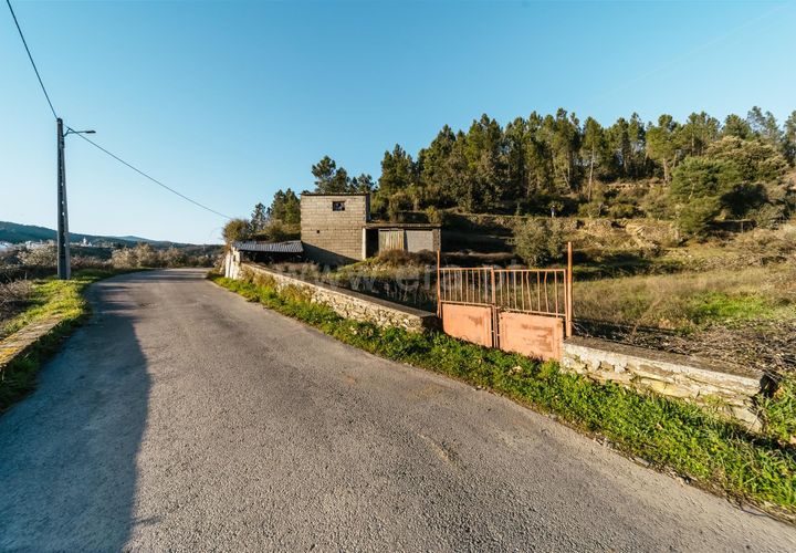Helårsgrund i Covilha, Castelo Branco, Covilha - € 19.500 | Ref: 111250033 - foto 1