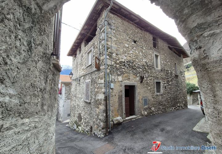 Villa a Cerveno, Brescia, Cerveno - € 35.000 | Ref: IMM.175 - foto 1