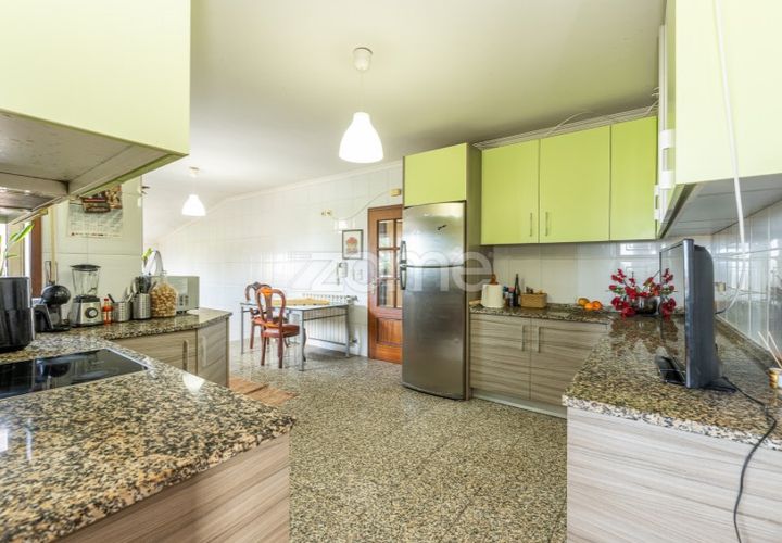 Villa a Silvalde, Aveiro, Silvalde - € 710.000 | Ref: ZMPT574339 - foto 1