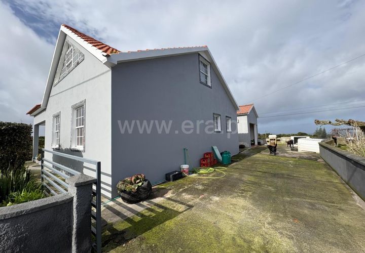 Villa a Madalena, Pico, Madalena - € 350.000 | Ref: 374250033 - foto 1