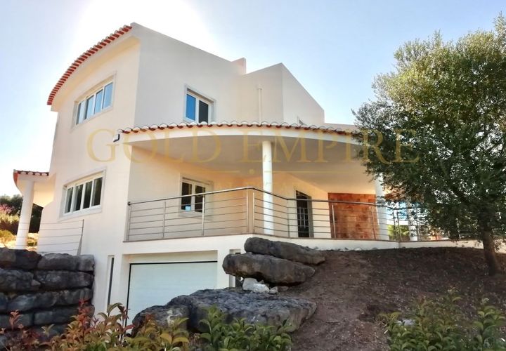 Villa i Belas, Lisbon, Belas - € 1.450.000 | Ref: GE-CS100200 - foto 1