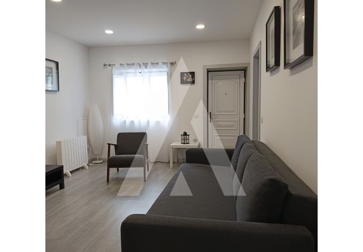 Villa i Aveiro, Aveiro, Aveiro - € 465.000 | Ref: 1030889/25 BL - foto 1