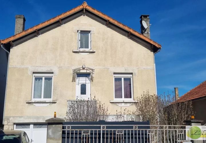 Villa a Angouleme, Charente, Angouleme - € 206.700 | Ref: 7073 - foto 1