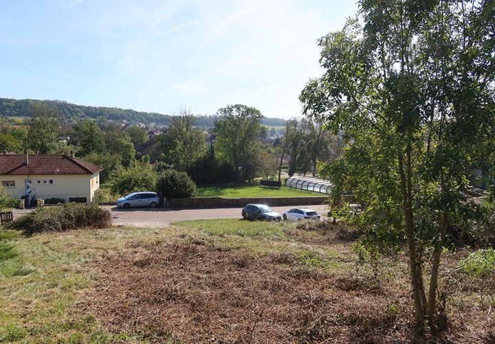 Villa a Besancon, Doubs, Besancon - € 280.000 | Ref: 33-BES - foto 1