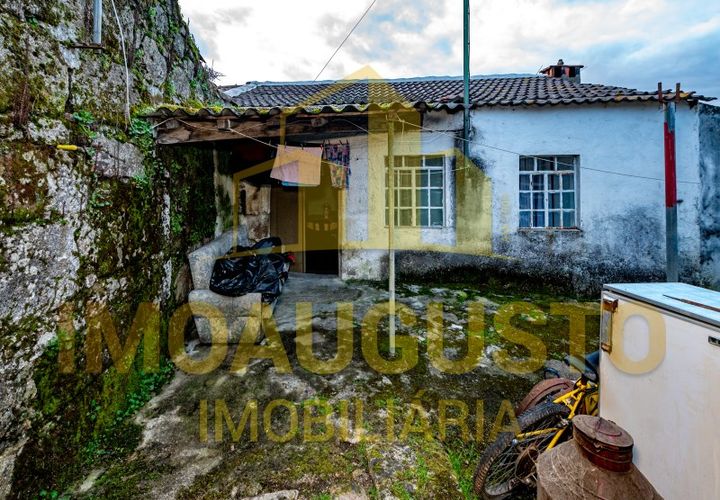 Villa i Celorico da Beira, Guarda, Celorico da Beira - € 19.900 | Ref: CAS_2197 - foto 1