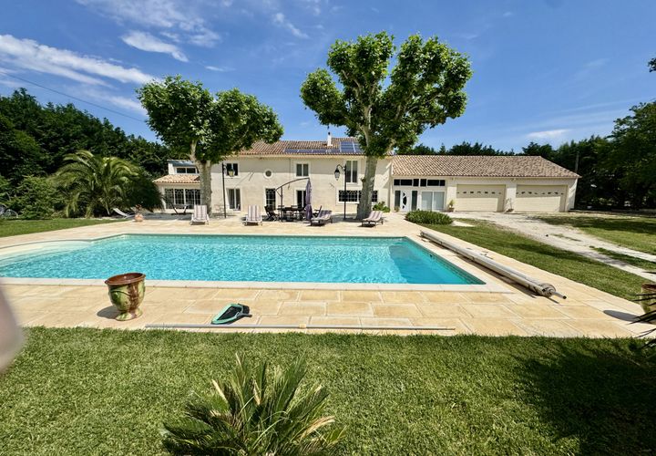 Farm hus i Orange, Vaucluse, Orange - € 871.500 | Ref: PVMA2590106409 - foto 1