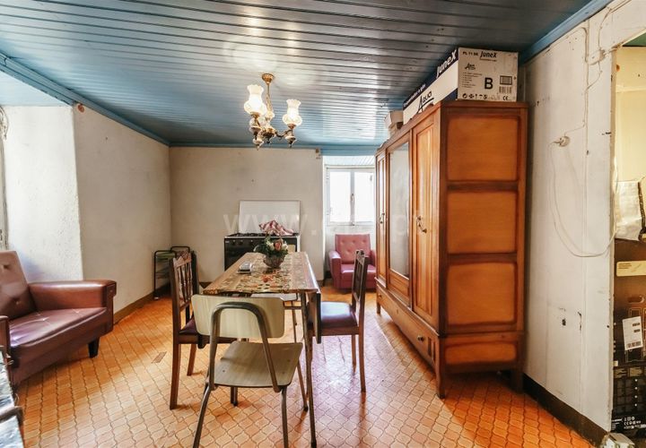 Landsbyhus i Covilha, Castelo Branco, Covilha - € 25.000 | Ref: 111250042 - foto 1
