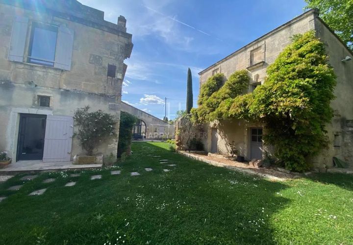 Villa a Mouriès, Bouches-du-Rhone, Mouriès - € 1.295.000 | Ref: 0566 - foto 1