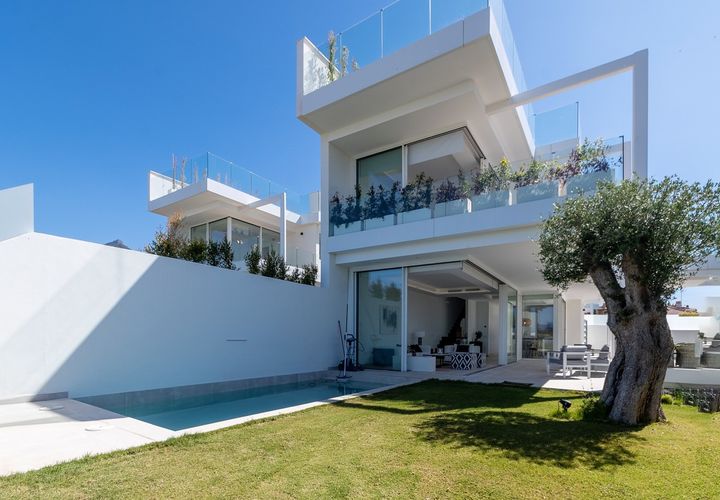 Villa a Marbella, Malaga, Marbella - € 1.950.000 | Ref: DPIe36028 - foto 1