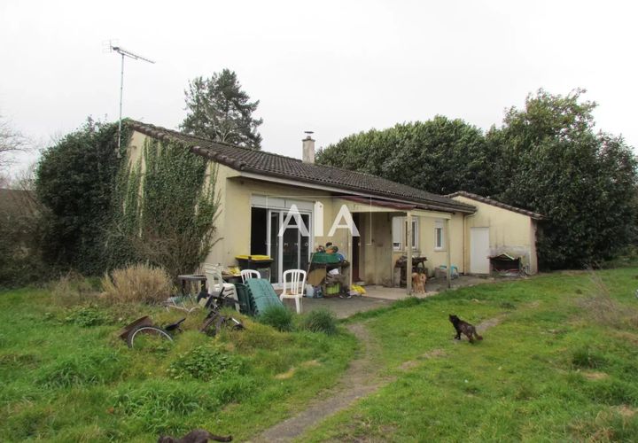 Landejendom i Les Adjots, Charente, Les Adjots - € 85.600 | Ref: 1189 - foto 1