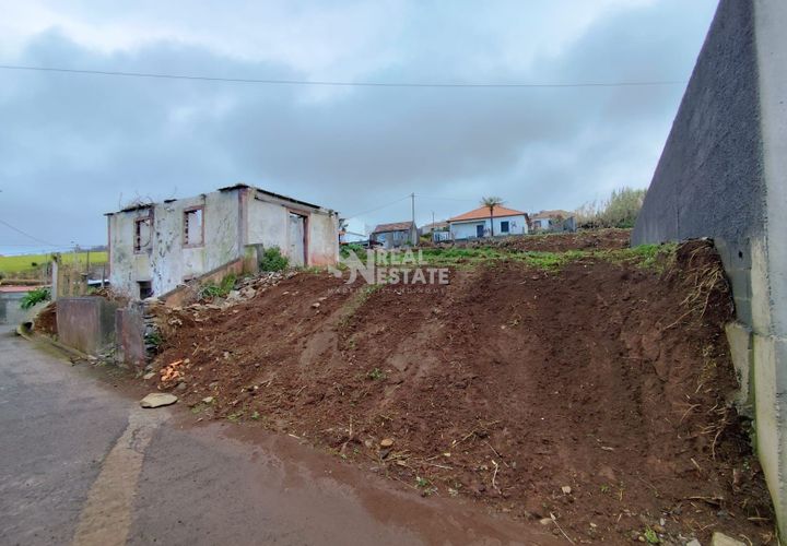 Villa i Calheta, Madeira, Calheta - € 125.000 | Ref: 071910 - foto 1