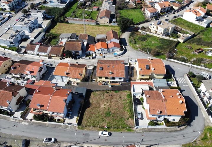 Helårsgrund i Valongo, Porto, Valongo - € 150.000 | Ref: 123250160 - foto 1