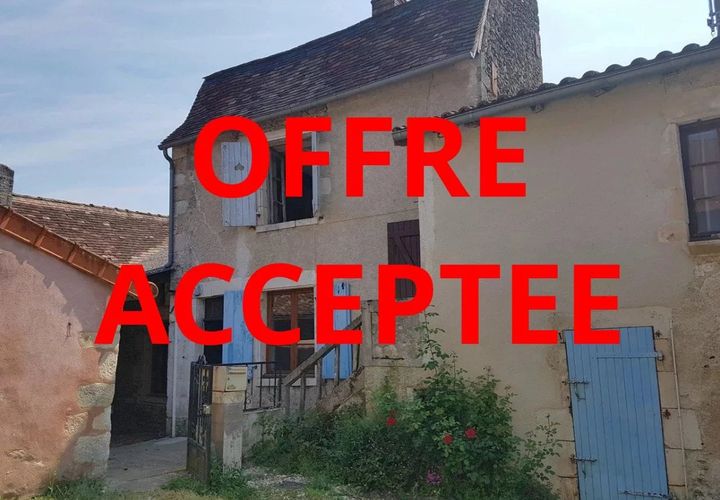 Villa a Saint-Savin, Vienne, Saint-Savin - € 24.900 | Ref: AdB-13426 - foto 1