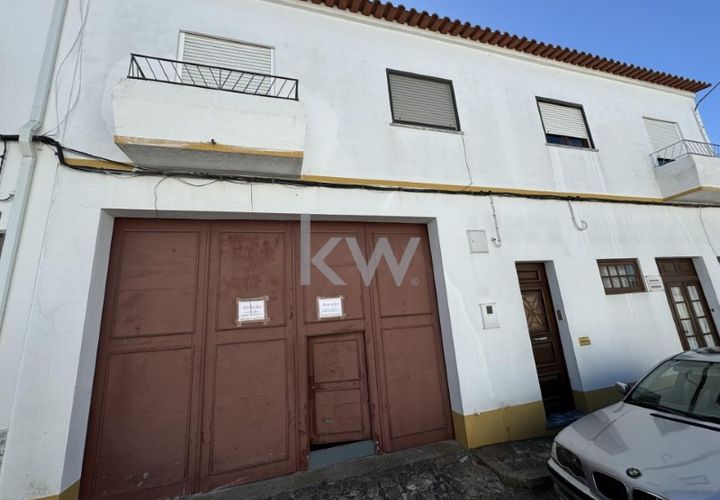 Villa a Odivelas, Lisbon, Odivelas - € 150.000 | Ref: KWPT-006453 - foto 1