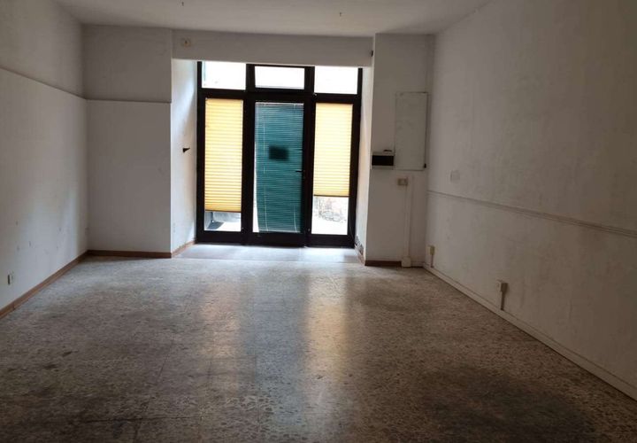 Villa i Volterra, Pisa, Volterra - € 99.000 | Ref: F-16-463797 - foto 1
