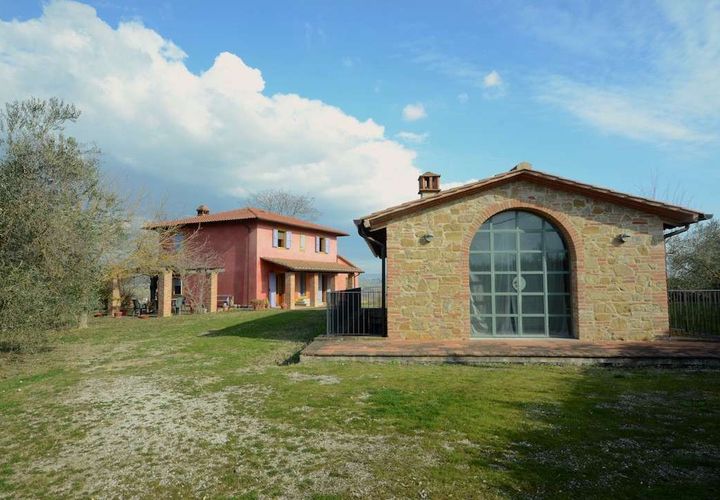 Farm hus i Gambassi Terme, Florence, Gambassi Terme - € 800.000 | Ref: C-100-464358 - foto 1