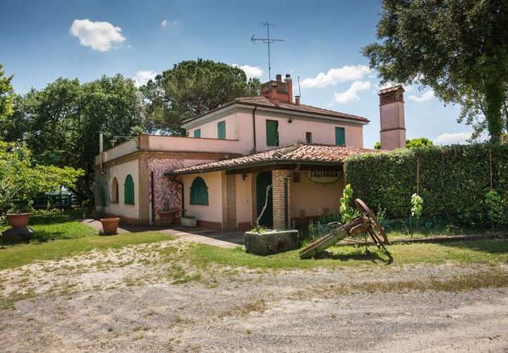 Farm hus i Peccioli, Pisa, Peccioli - € 880.000 | Ref: Az-34-464592 - foto 1