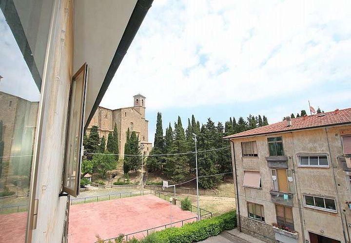 Villa a Volterra, Pisa, Volterra - € 55.000 | Ref: A-122-464748 - foto 1