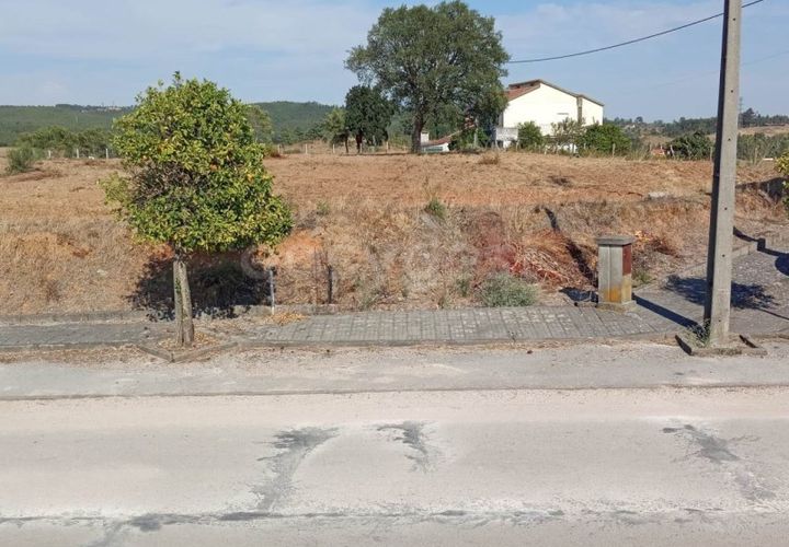 Helårsgrund i Tomar, Santarem, Tomar - € 125.000 | Ref: TM96794 - foto 1