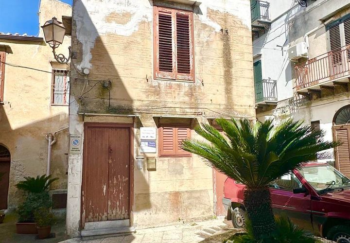 Villa a Giuliana, Palermo, Giuliana - € 49.000 | Ref: 8682RV32768 - foto 1