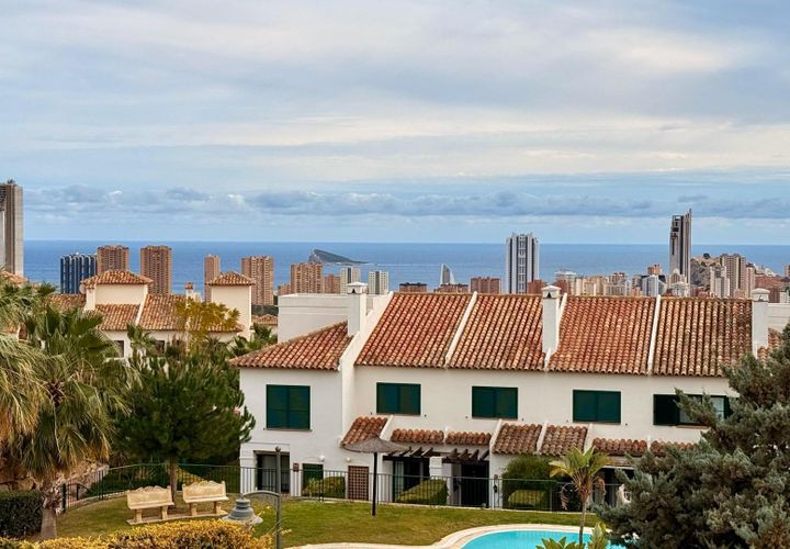 Rækkehus i Finestrat, Alicante, Finestrat - € 350.000 | Ref: F0994/6084 - foto 1