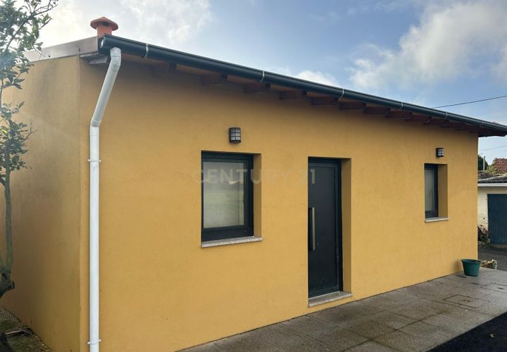 Villa i Aveiro, Aveiro, Aveiro - € 180.000 | Ref: C0385-00845 - foto 1