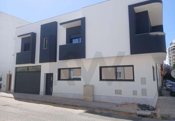 Villa i Faro, Faro, Faro - € 750.000 | Ref: KWPT-011924 - foto 1