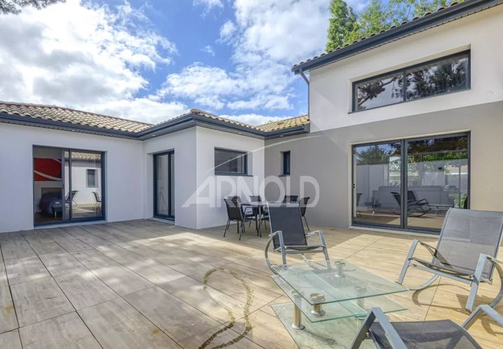 Villa a Pornic, Loire-Atlantique, Pornic - € 829.000 | Ref: 85069433 - foto 1